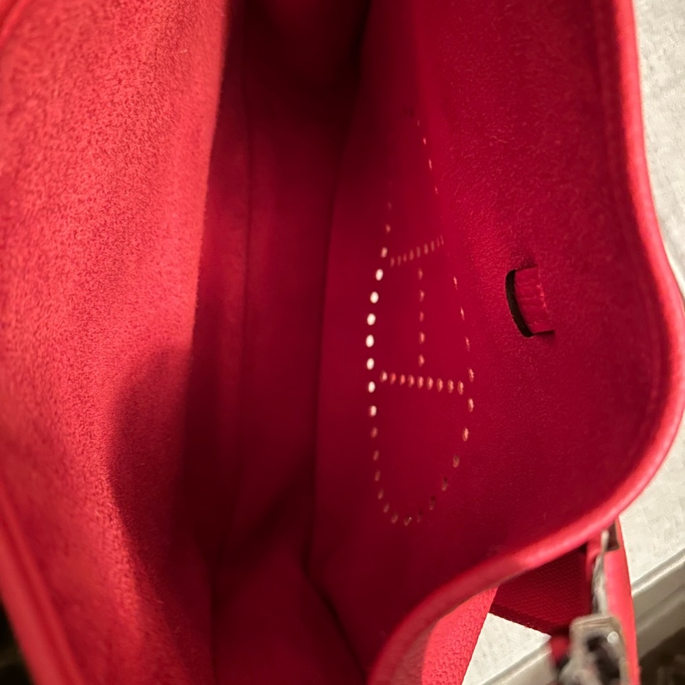 Hermes Evelyne GM in Rouge de Couer. Authentic Hermes Evelyne. - Picture 6 of 7